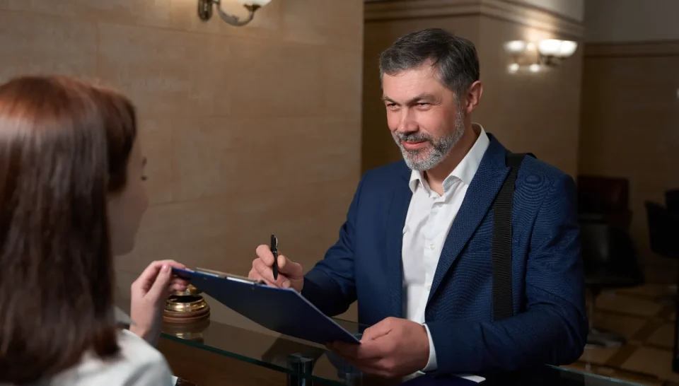 Где жить, если приехал на выставку