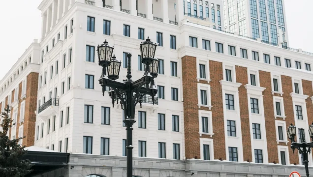 Отели в старинных зданиях Москвы: когда хочется не просто поспать, а пожить в истории